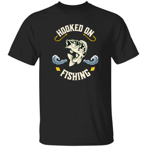 Hooked on fishing t-shirt k black